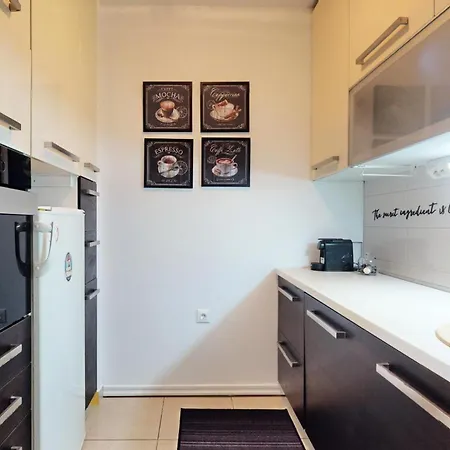 Gallery Gardens Apartman *