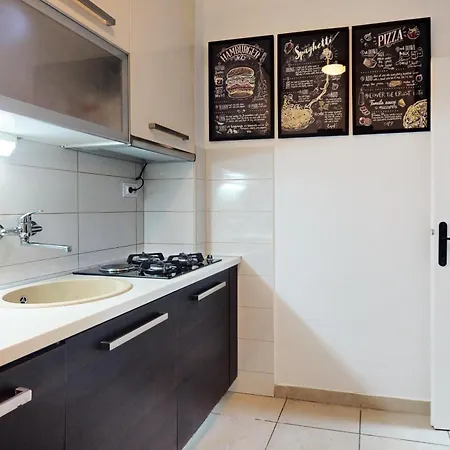 Апартаменты Gallery Gardens Сплит