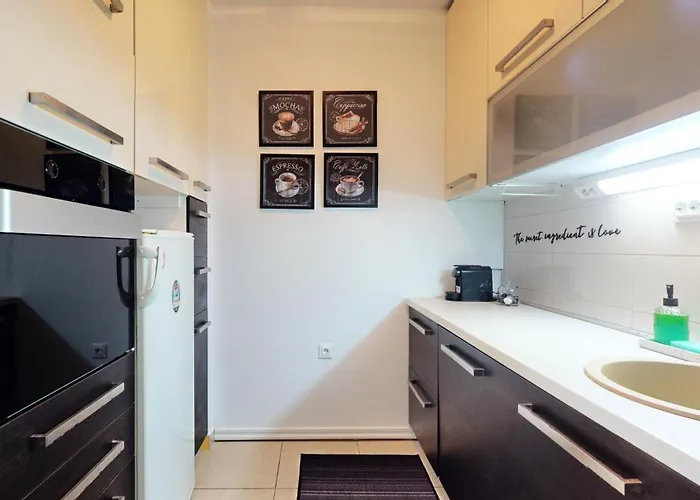 Gallery Gardens Apartman *